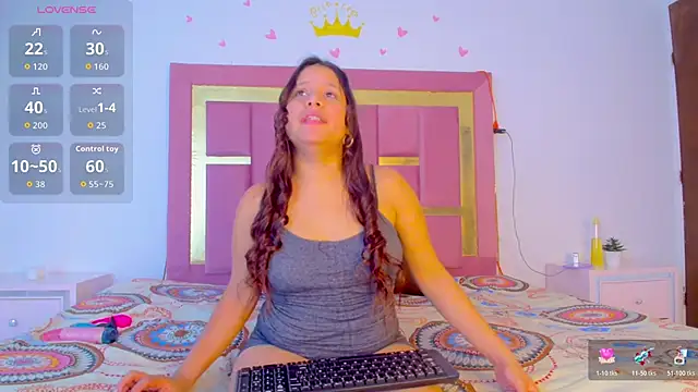 Snapshot of KatalinaSunset chatting on April 16, 2026, 1:12 pm KatalinaSunset online show from April 16, 2026, 1:12 pm