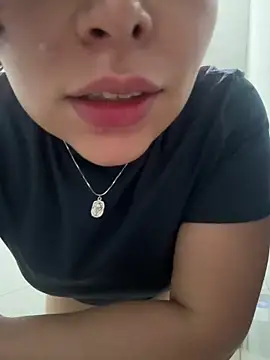 DirtyMerida online show from April 14, 2026, 12:26 am