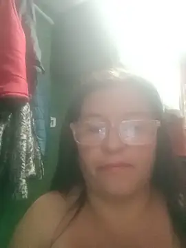 Snapshot of Pato-Andrea26 chatting on May 20, 2026, 1:52 pm Pato-Andrea26 online show from May 20, 2026, 1:52 pm