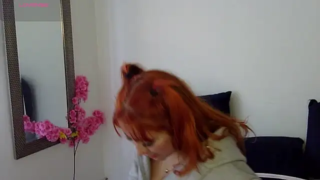 sarahh love online show from April 16, 2026, 8:31 pm