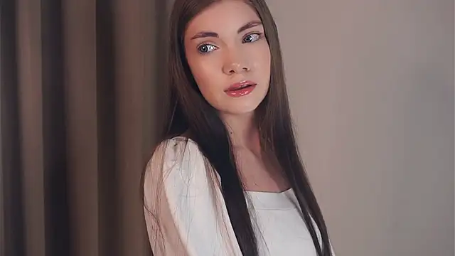 Snapshot of KianaNulle chatting on April 14, 2026, 2:33 pm KianaNulle online show from April 14, 2026, 2:33 pm