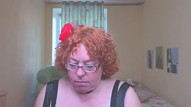 Fara Flutte online show from May 6, 2026, 5:11 am
