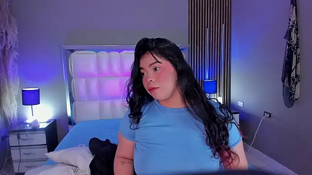 Snapshot of ROSELEI_ chatting on April 14, 2026, 12:54 pm ROSELEI online show from April 14, 2026, 12:54 pm