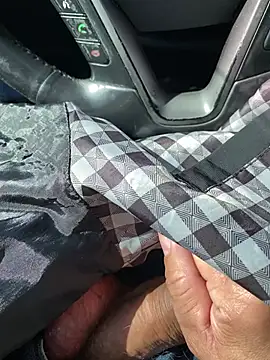 nerofu84 online show from April 9, 2026, 7:53 pm