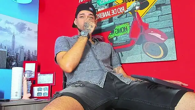 Daniel huge22 online show from April 14, 2026, 2:00 pm