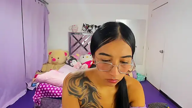 Snapshot of valery_taylor_1 chatting on July 15, 2026, 11:12 pm valery taylor 1 online show from July 15, 2026, 11:12 pm