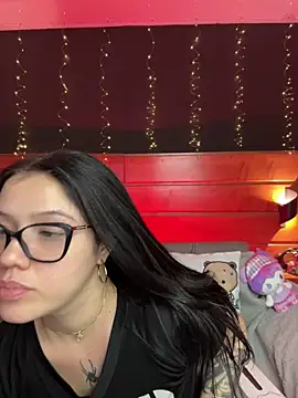 aria bloomer online show from April 11, 2026, 7:17 pm