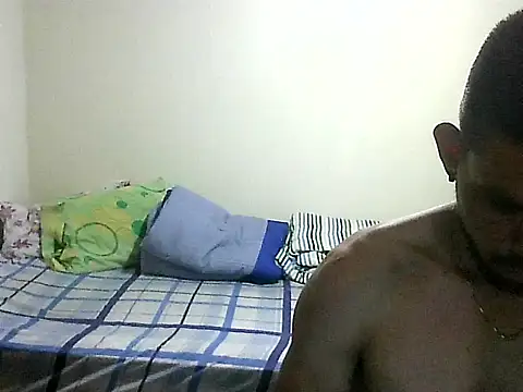 thomas2wood online show from May 7, 2026, 1:43 am