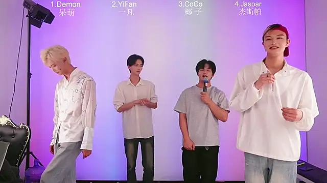 XL-CandyShop online show from April 22, 2026, 6:20 am