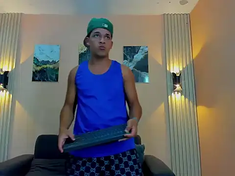 Snapshot of davisito_26 chatting on April 12, 2026, 4:05 am davisito 26 online show from April 12, 2026, 4:05 am