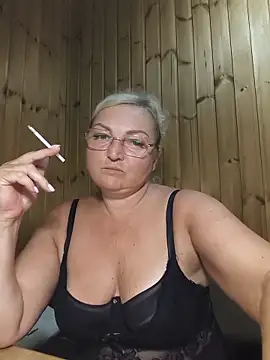 White-Chocolatte online show from June 29, 2026, 5:34 pm