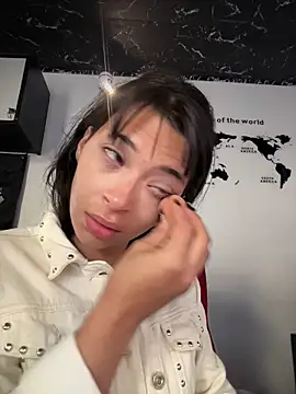 Sasha-firee online show from June 25, 2026, 12:32 pm