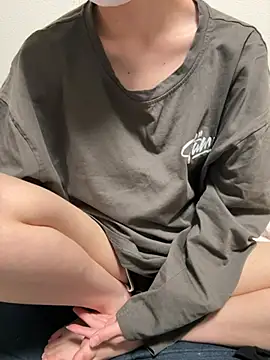 MOMO ch oo online show from April 14, 2026, 11:15 am