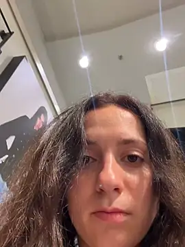 KarolDolly05 online show from July 6, 2026, 3:03 pm