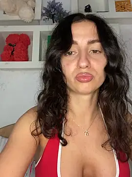 KarolDolly05 online show from July 17, 2026, 1:08 pm
