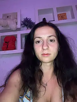 KarolDolly05 online show from July 9, 2026, 9:58 pm