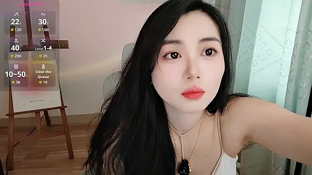 Snapshot of M-CC-M chatting on April 15, 2026, 7:47 am M-CC-M online show from April 15, 2026, 7:47 am