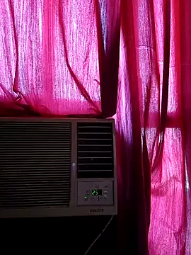 Snapshot of cute_dimple0 chatting on May 13, 2026, 7:37 am cute dimple0 online show from May 13, 2026, 7:37 am