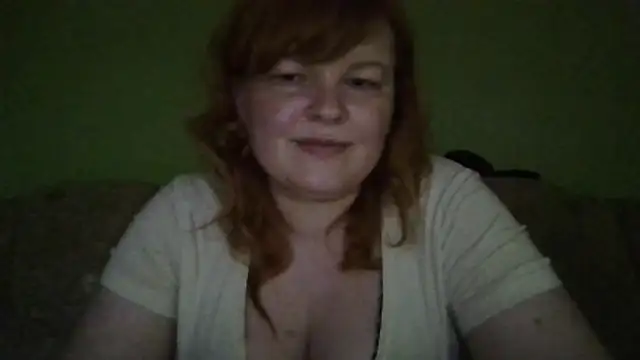 Snapshot of KrisryOxNikss chatting on April 12, 2026, 4:10 pm KrisryOxNikss online show from April 12, 2026, 4:10 pm