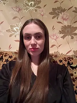 AlinaLove3213 online show from April 13, 2026, 6:01 pm