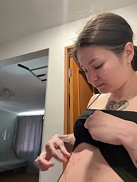  viega  online show from April 12, 2026, 2:59 am