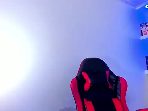 Noah carter16 online show from April 13, 2026, 12:20 pm