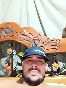 franDuxxx online show from April 28, 2026, 2:27 am