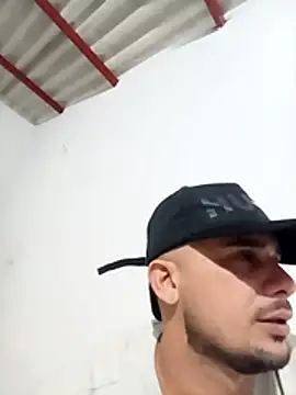 franDuxxx online show from April 9, 2026, 2:57 am