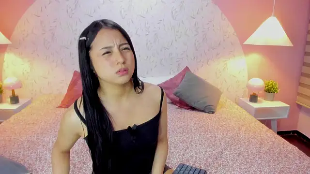 Leah Brm online show from April 13, 2026, 12:42 pm