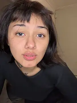 vickdaqui online show from April 9, 2026, 9:32 pm