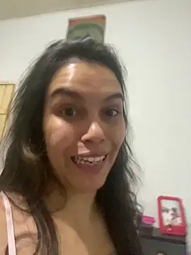 Freya1104 online show from May 3, 2026, 2:16 am