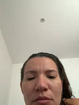 valery fitt online show from April 12, 2026, 1:14 pm