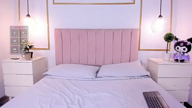 NixShadow online show from April 8, 2026, 11:06 pm