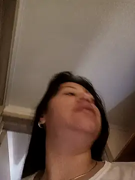 celeste beacker online show from April 15, 2026, 1:59 pm