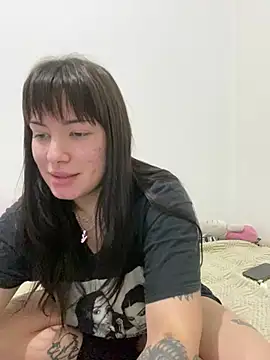 cherryxxox online show from May 12, 2026, 12:19 am