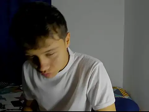 JFuck bunny777 online show from April 14, 2026, 11:04 am