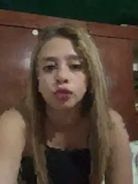 jade06  online show from May 1, 2026, 4:34 pm