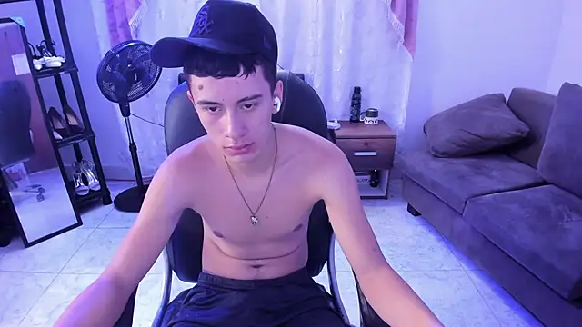 Snapshot of Jereth_Boy chatting on June 1, 2026, 9:14 pm Jereth Boy online show from June 1, 2026, 9:14 pm
