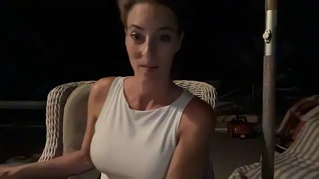 DutchyinSpain online show from July 11, 2026, 2:12 am