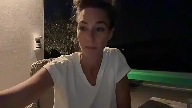 DutchyinSpain online show from June 29, 2026, 10:53 pm