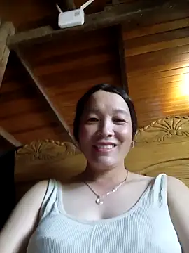 Snapshot of vanlucky2 chatting on April 10, 2026, 9:16 am vanlucky2 online show from April 10, 2026, 9:16 am