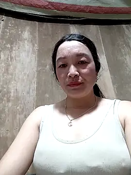 Snapshot of vanlucky2 chatting on May 27, 2026, 9:27 am vanlucky2 online show from May 27, 2026, 9:27 am