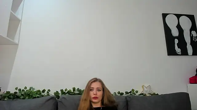 Snapshot of cute_mey_ chatting on April 12, 2026, 6:16 am cute mey online show from April 12, 2026, 6:16 am