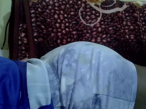 Snapshot of Cute_Nandy chatting on April 15, 2026, 7:40 pm Cute Nandy online show from April 15, 2026, 7:40 pm