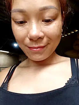 mia0033 online show from April 9, 2026, 3:08 am