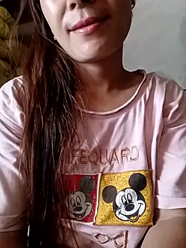 Snapshot of mia0033 chatting on July 21, 2026, 8:26 am mia0033 online show from July 21, 2026, 8:26 am