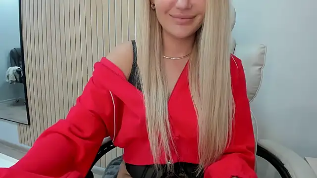 Snapshot of Anastaeisha chatting on May 12, 2026, 2:12 pm Anastaeisha online show from May 12, 2026, 2:12 pm