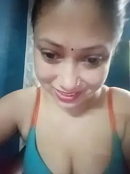 Snapshot of Hot_Soniya_08 chatting on June 10, 2026, 9:10 am Hot Soniya 08 online show from June 10, 2026, 9:10 am