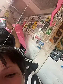 babypixxie online show from April 14, 2026, 12:10 pm