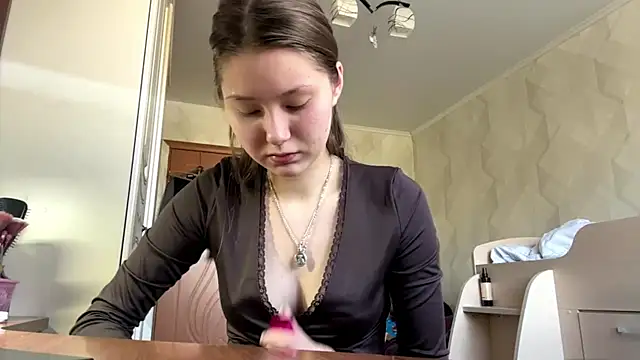 UncaringArtery online show from April 16, 2026, 6:14 am